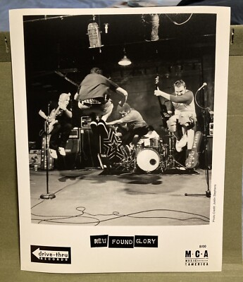 New Found Glory Media Press 8x10 Photo
