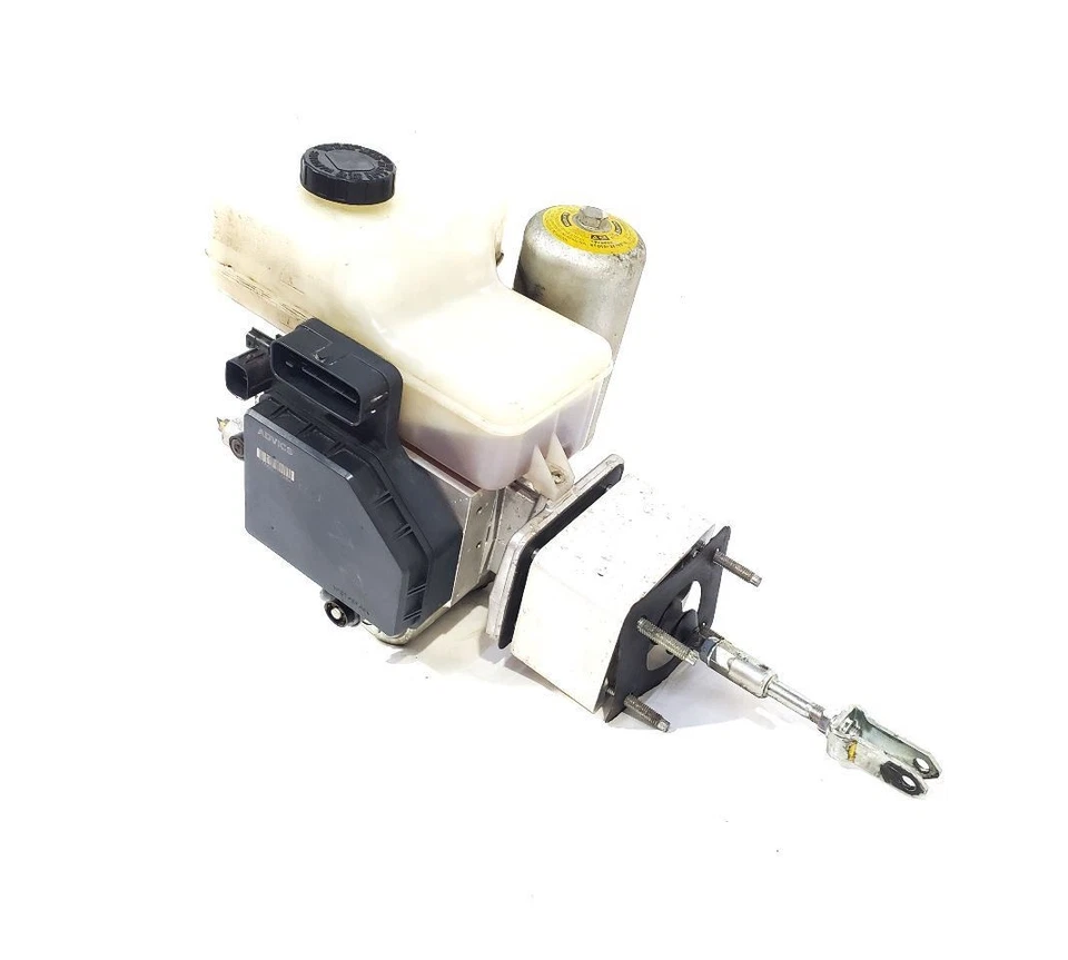 2016 2019 Nissan Titan XD Pro4x OEM 5.0L Cummins Power Brake Booster - Image 4 of 4