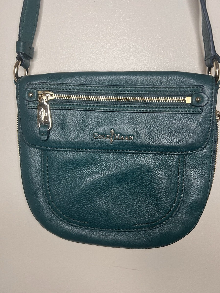 コ―ルハ―ン　エメラルドグリーンのバッグ Cole Haan dark green pebbled crossbody bag | eBay