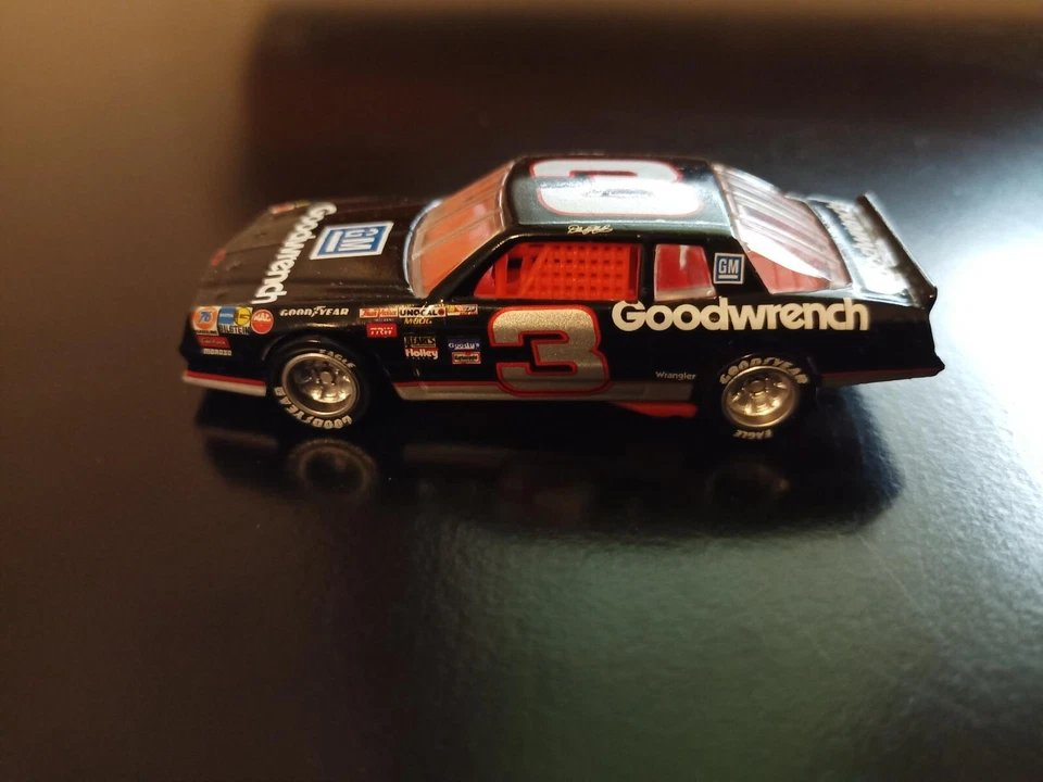 USADO 1/64 NASCAR DALE WONHARDT SR GOODWRENCH SPIN MASTER ICONOS LEER SUELTO Foto 2 de 4