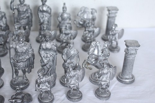 DECORATIVE PEWTER "ROMANS" SOLID PEWTER CHESS PIECES #10699 - Picture 4 of 14