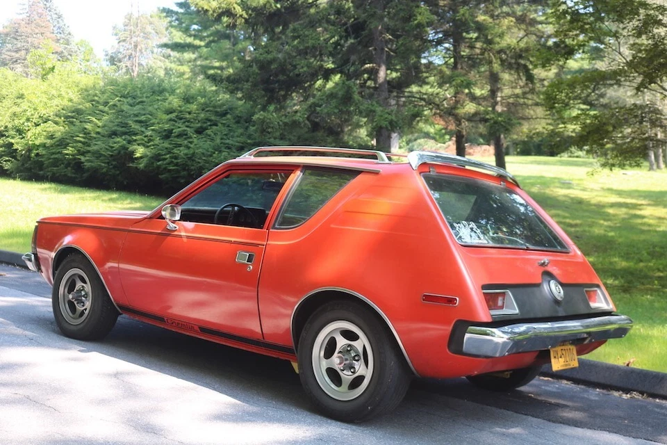 KYB 2 FRONT Performance SHOCKS AMC CONCORD GREMLIN HORNET SPIRIT 71 72 73 74- 83 - Image 2 of 4