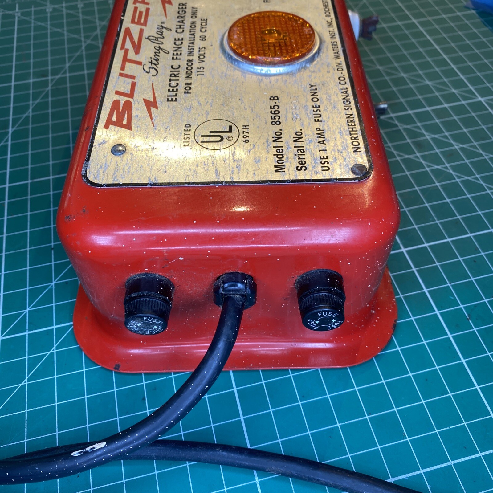 Picture 4 of 6