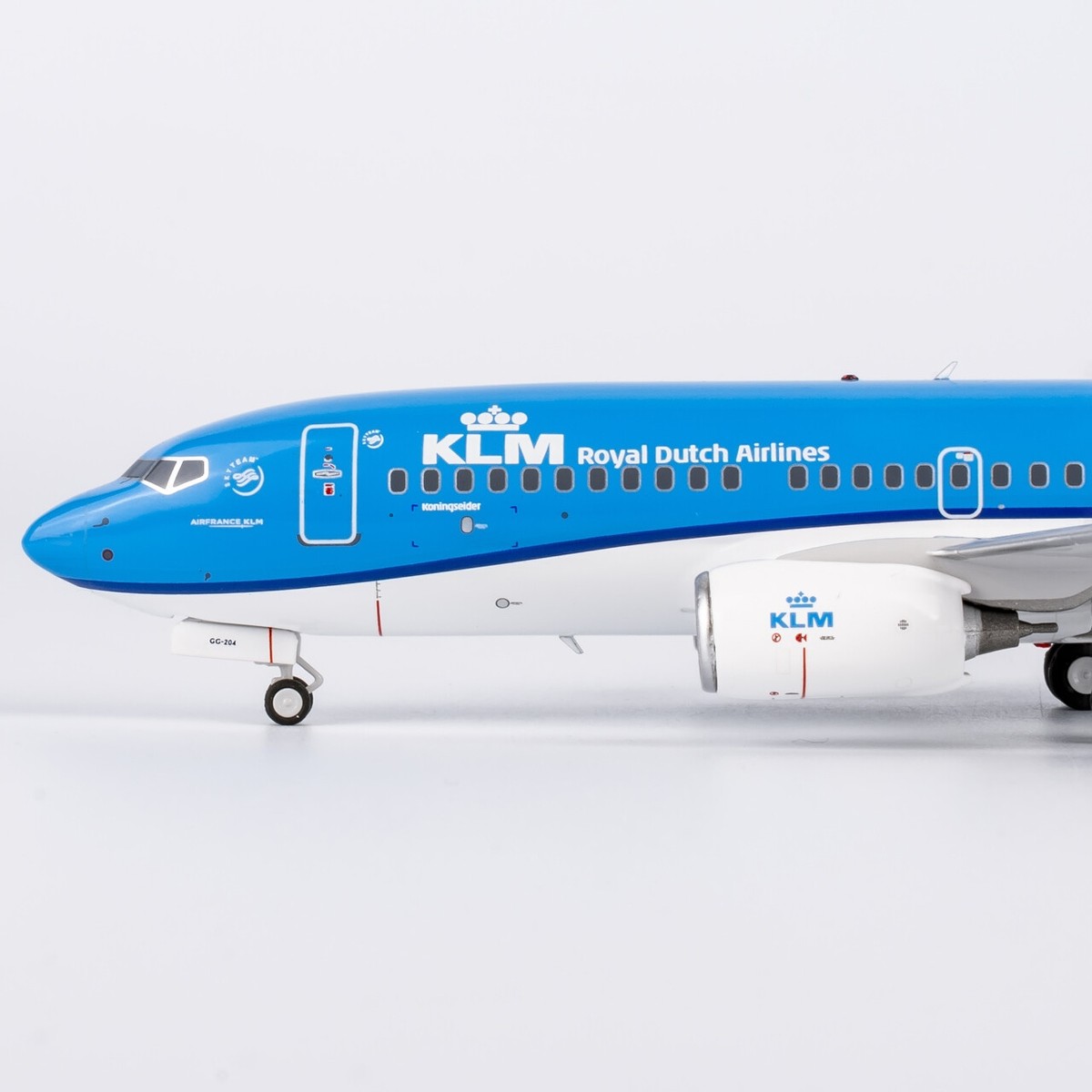 KLMオランダ航空 737-700 PH-BGG 1/200 s-l400.jpg