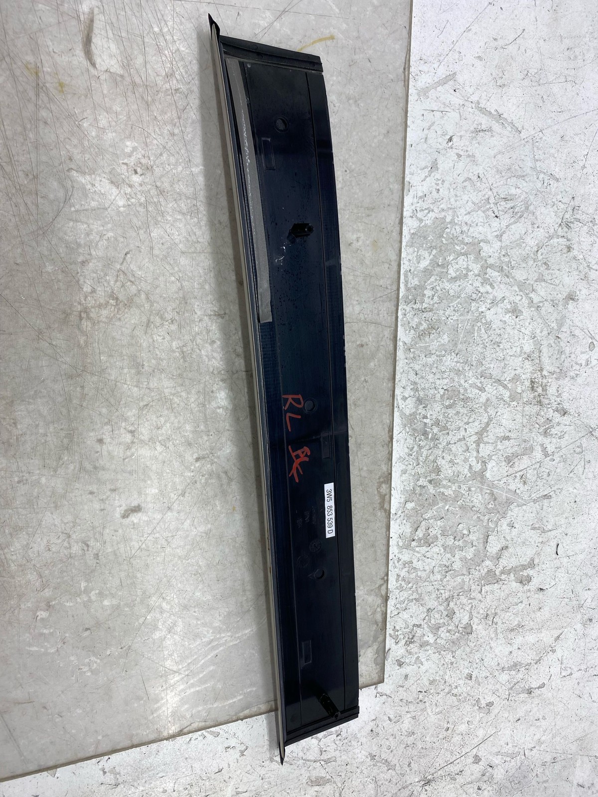 Bentley Flying Spur 2013-2018 REAR+LEFT Scuff plate