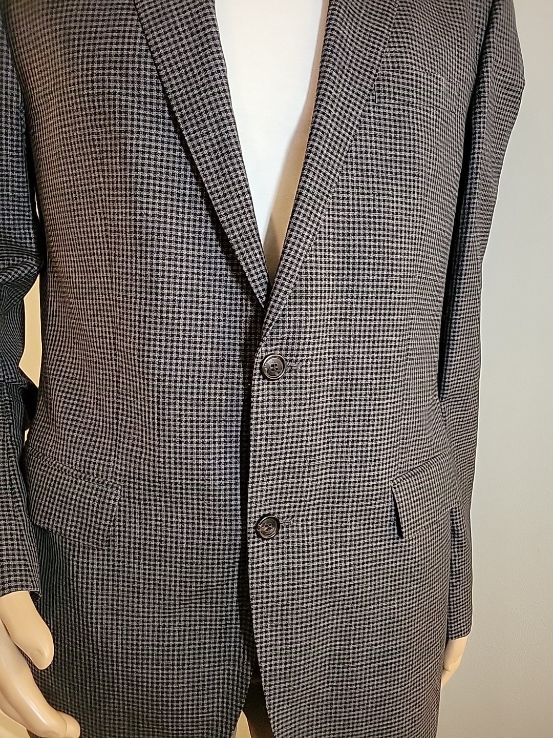 Hugo Boss James 2 Schurwolle Virgin Wool Plaid Blazer Mens Sz 42L Gray Black thumbnail 4