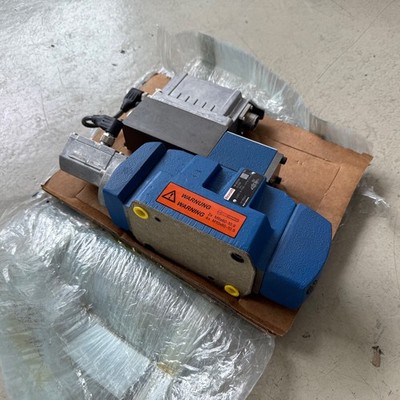 1x Rexroth 4WRLE 16V150L-41/MXY/24A1 R901157861 Proportional Directional Control Valve
