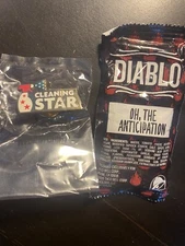 Taco Bell Cleaning Star Hat Pin Tie Mild Fire Hot Sauce Belt Shirt Cap Live Mas