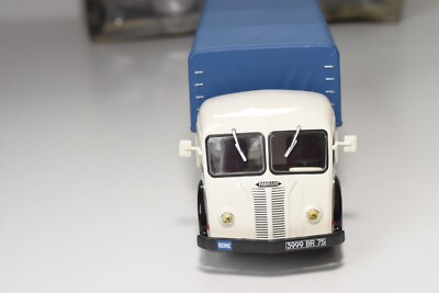 Lot De 5 Camions Porteurs IXO / Altaya – Échelle 1:43 – Divers – Occasion