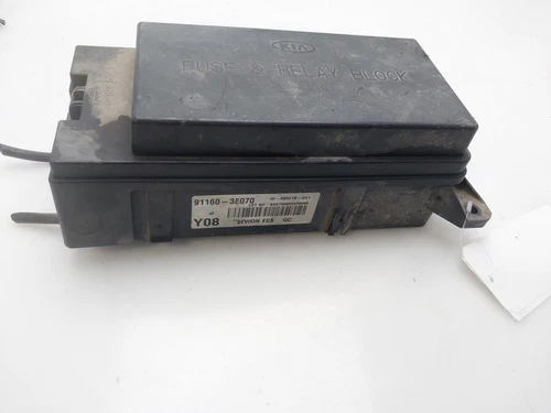 911603E070 Porta Fusibili per KIA SORENTO (BL) 2.5 CRDi EX 2005 8641494 - Foto 1 di 10