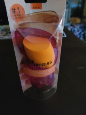 Face Sponge with Travel Case