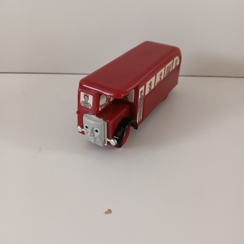 Various Thomas The Tank Engine Building And Tracks - Picture 6 of 53