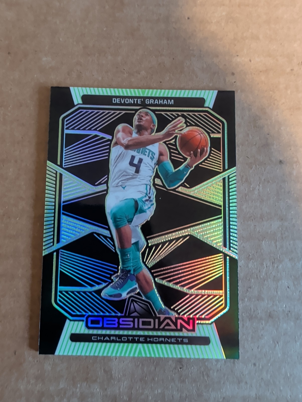 2019-20 Panini Obsidian Electric Etch Aqua /25  Devonte' Graham Hornets !!