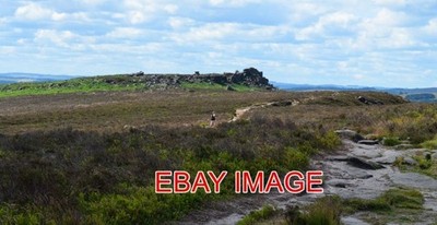 FOTO ÜBER EULENTOR UND MÜHLSTEINRAND EINE AUFNAHME IM SOMMER ZU FUSS