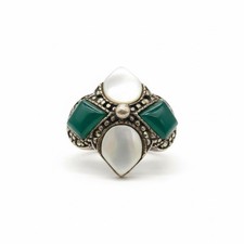 Vintage Green Onyx Mother Of Pearl Marcasite Sterling Silver Ring SZ 7