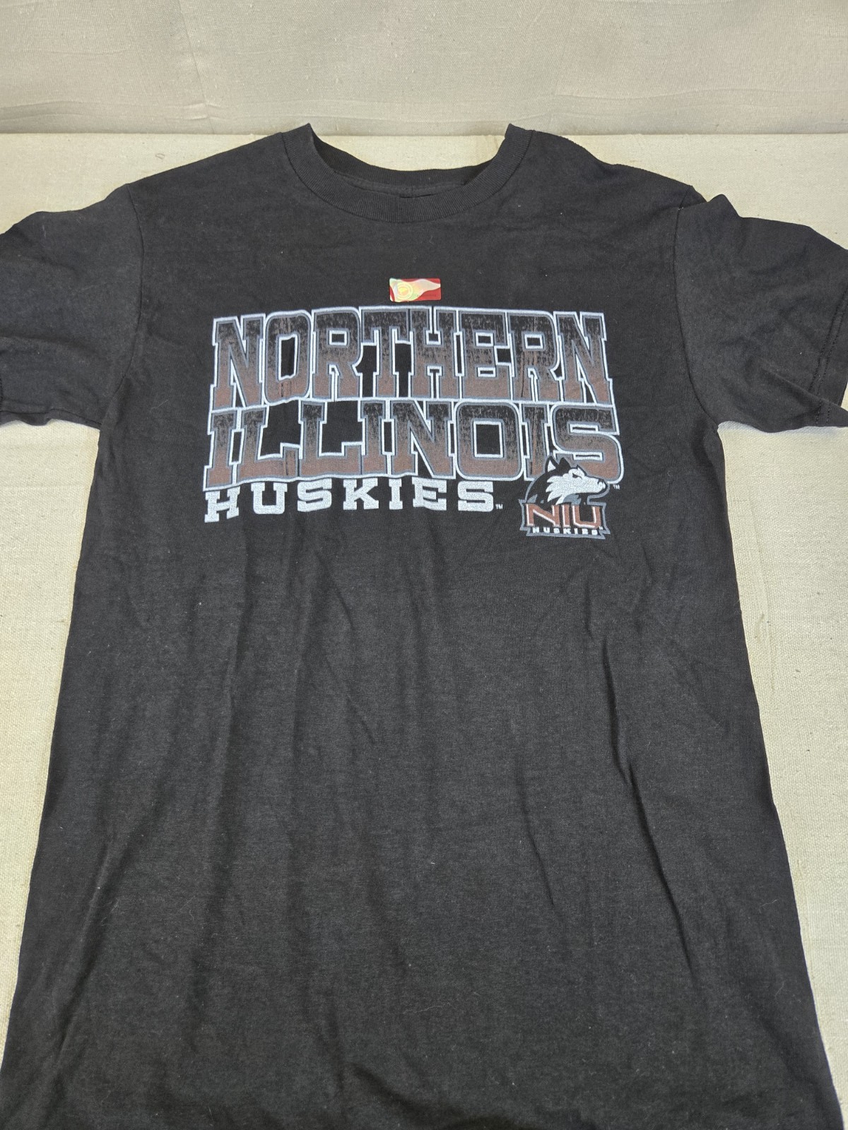 Northern Illinois Huskies NIU Black T-Shirt S