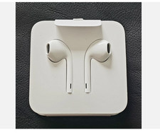 OEM Apple EarPods w/Lightning Connector In-Ear Headset White Original Earphones