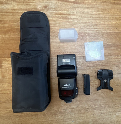 Nikon Speedlight SB-800 TTL Shoe Mount Flash w/ Case Diffuser Stand