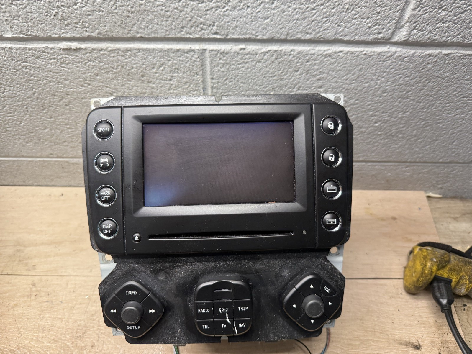 Maserati Quattroporte 2003-2008 Head unit