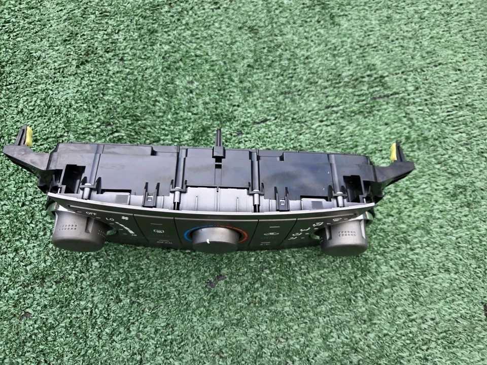 2008-2010 TOYOTA HIGHLANDER A/C НАГРЕВАТЕЛЬ ПЕРЕКЛЮЧАТЕЛЬ КЛИМАТ-КОНТРОЛЯ OEM 55900-48041 - Изображение 3 из 4