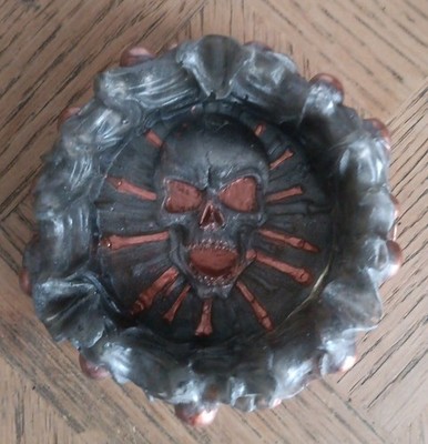 Skull & Cooper & Grey Flames Resin Ashtray 5'' Round New Never Used