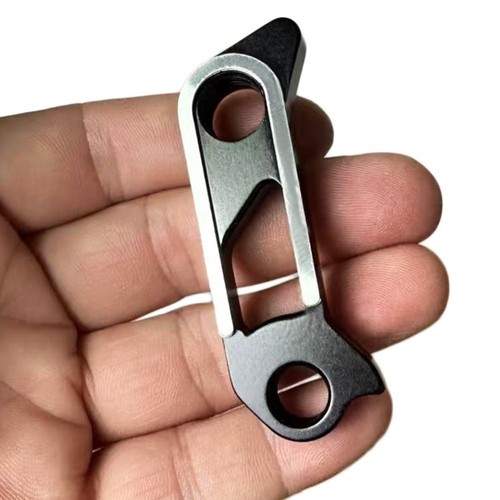 Cintre dérailleur arrière vélo CNC pour SCULTURA pour modèles Endurance