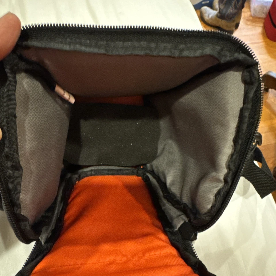 Case Logic Small Camera Bag 3 Pocket - Image 3 of 3