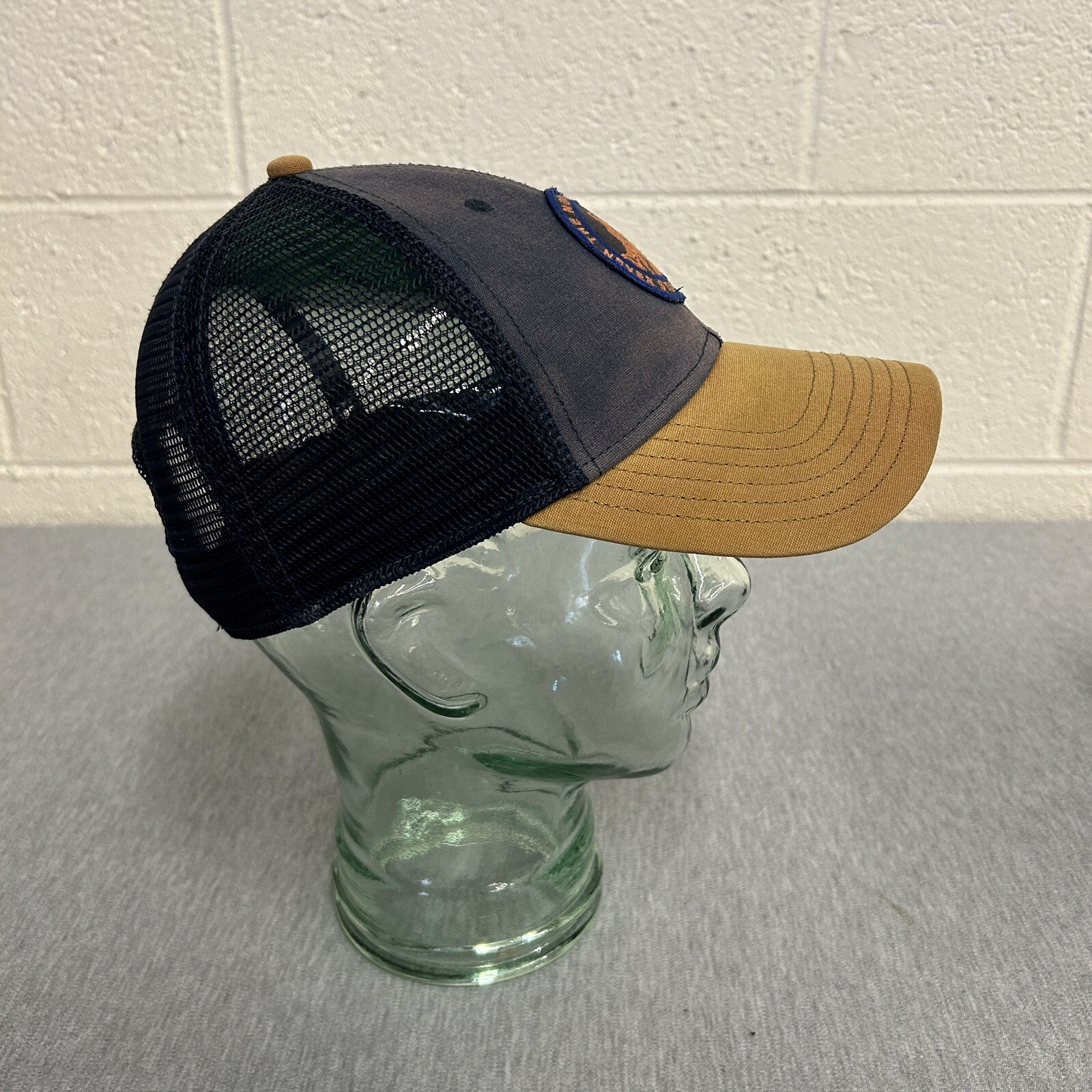 North Face "Never Stop Exploring" Patch Mesh Truc… - image 4