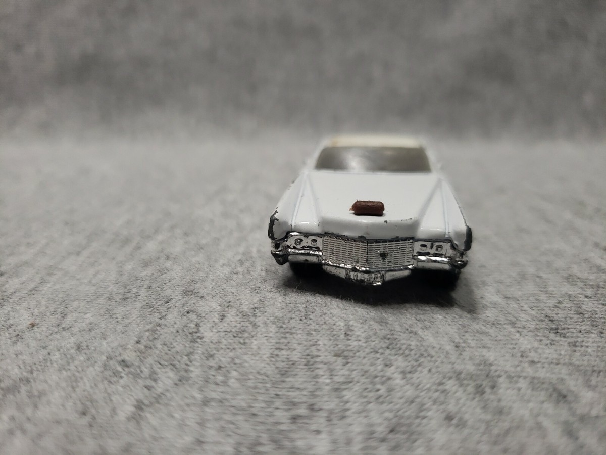 Vintage 1981 ERTL The DUKES OF HAZZARD BOSS HOGG Hog Cadillac
