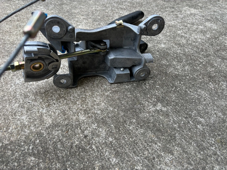 Freno de estacionamiento Porsche 911 Boxster 986 996 996 996.424.361.00 Foto 2 de 4