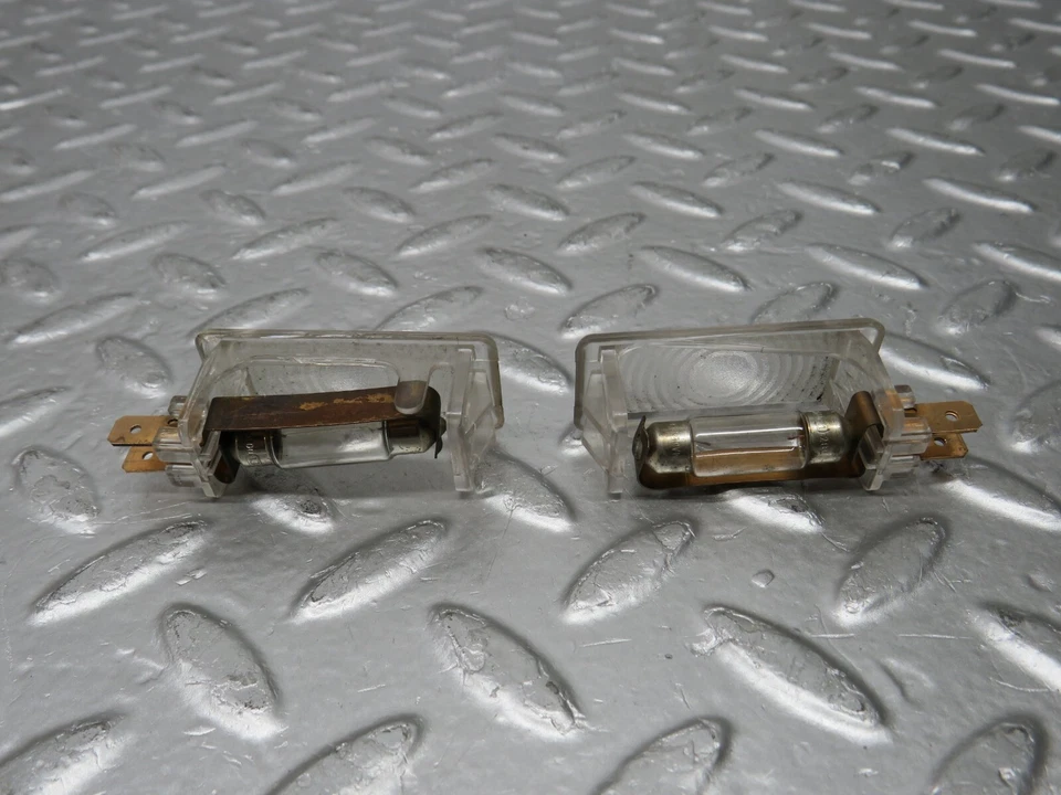 ⚙29555⚙ Mercedes-Benz W124 230E Under Dash Footwell Light 1248200401 - Image 3 of 4