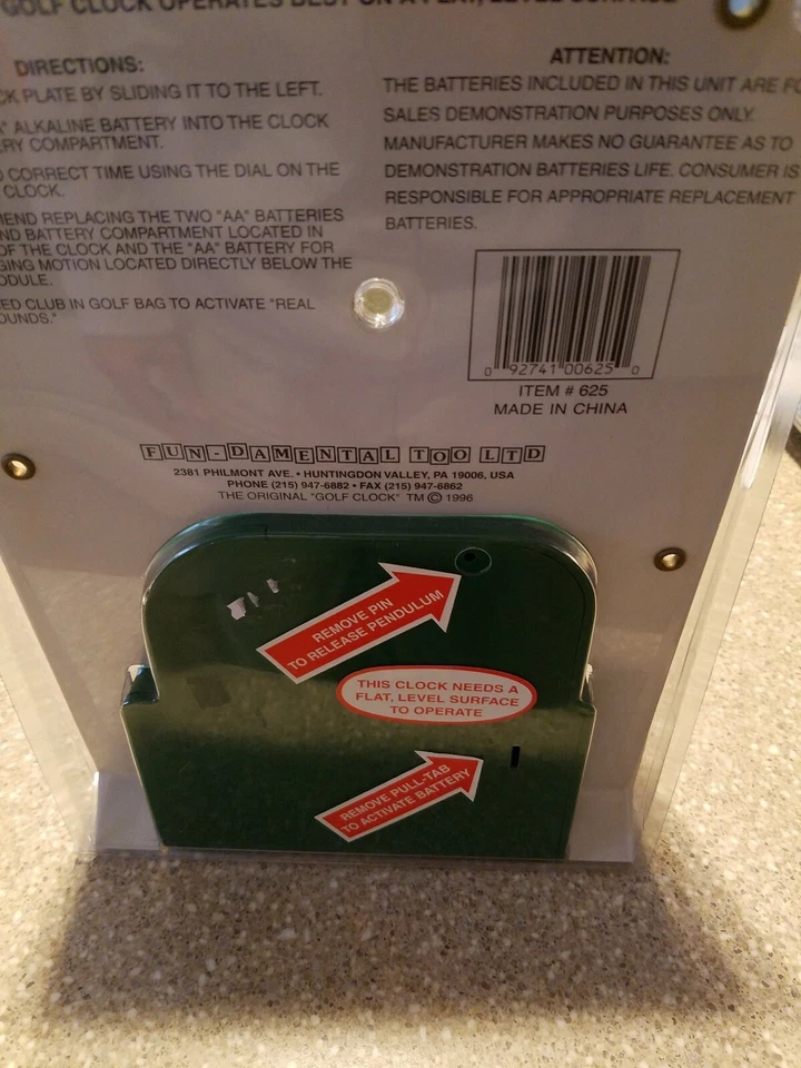 Golf clock  with real putting action and sound  - Image 2 of 4