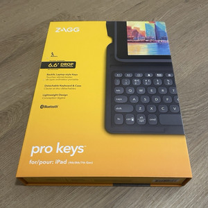 ZAGG Pro Keys Backlit Bluetooth Detachable Keyboard Case iPad 10.2 gen 7/8/9