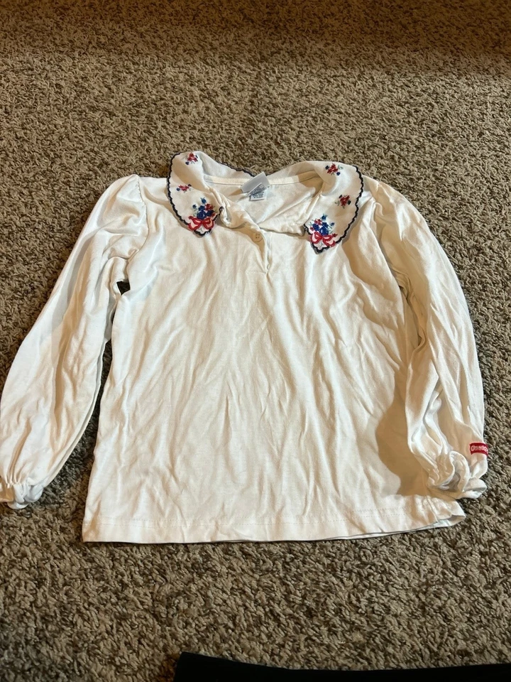 Vintage stunning osh kosh b'gosh embroidered fancy top holiday size 6 - Image 3 of 4