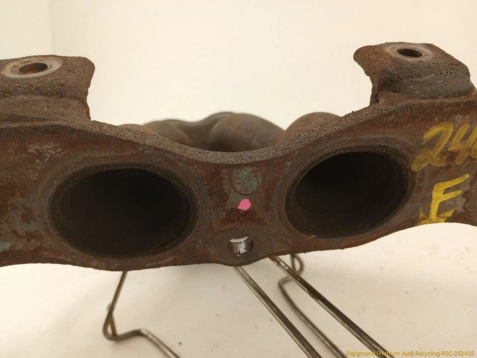 Honda Element Exhaust Manifold 2.4L 4 Cylinder Fits 2003-2011 03 04 05 06 07 08 - Image 4 of 4