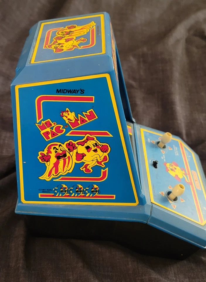 1981 Ms Pacman Table Top Arcade Coleco Bally Midway. - Imagem 3 de 4