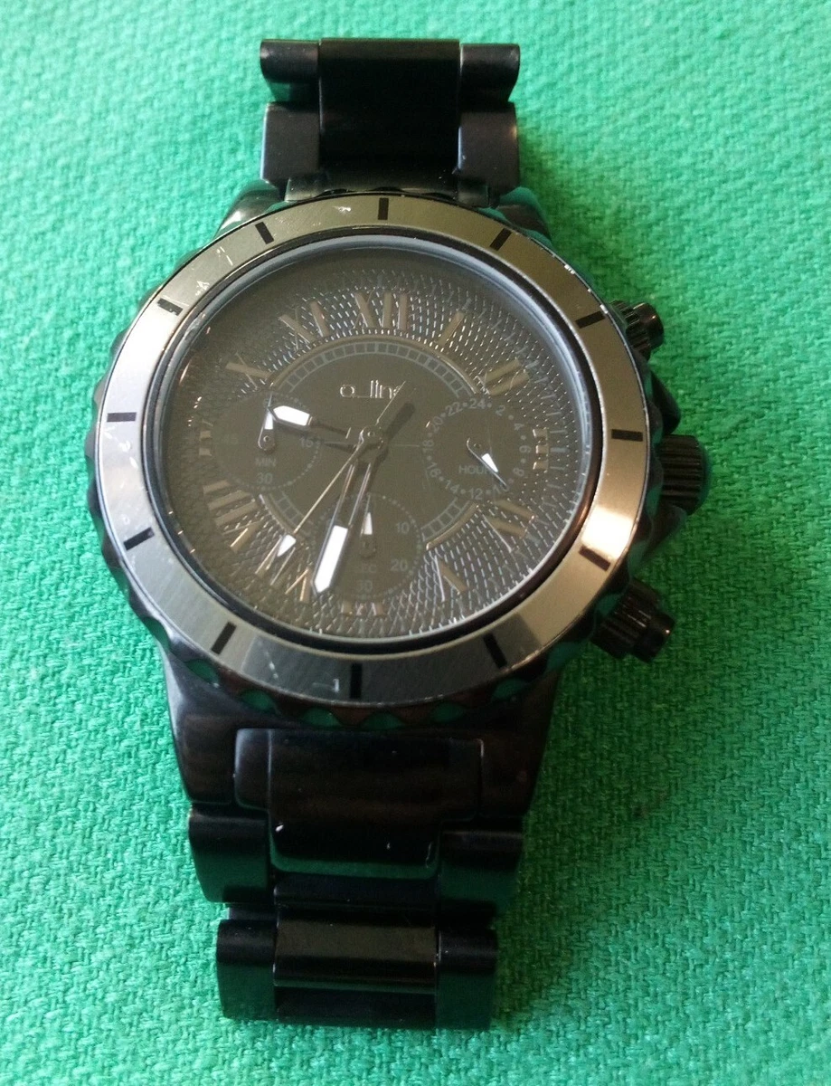 A Line Black White Tip Dial Stainless Watch New Battery Scratched Crystal