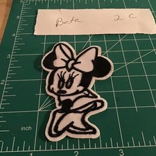 MINNIE MOUSE - Small Embroidered Iron-On/Sew-On Patch