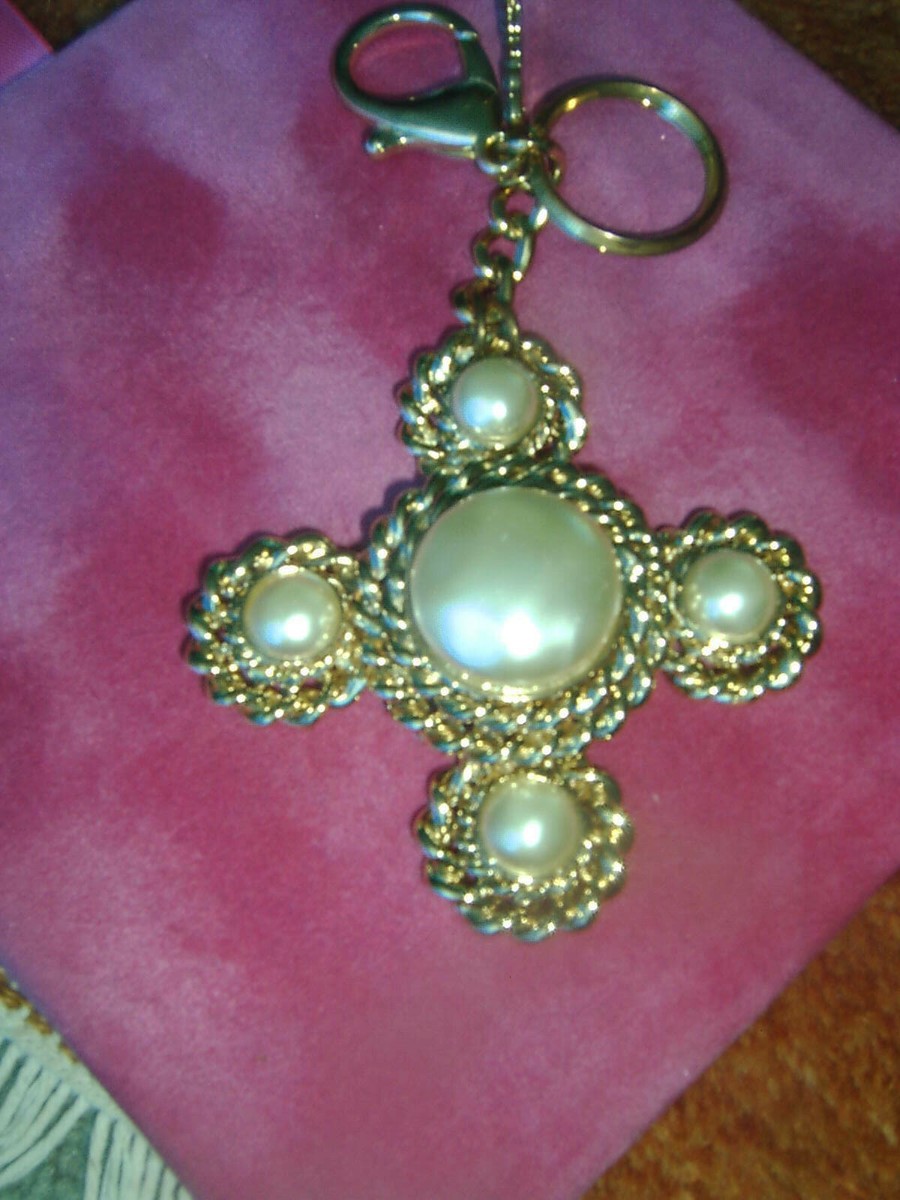 BUTLER AND WILSON GOLD TONE CREAM PEARL CROSS KEYRING/BAG CHARM