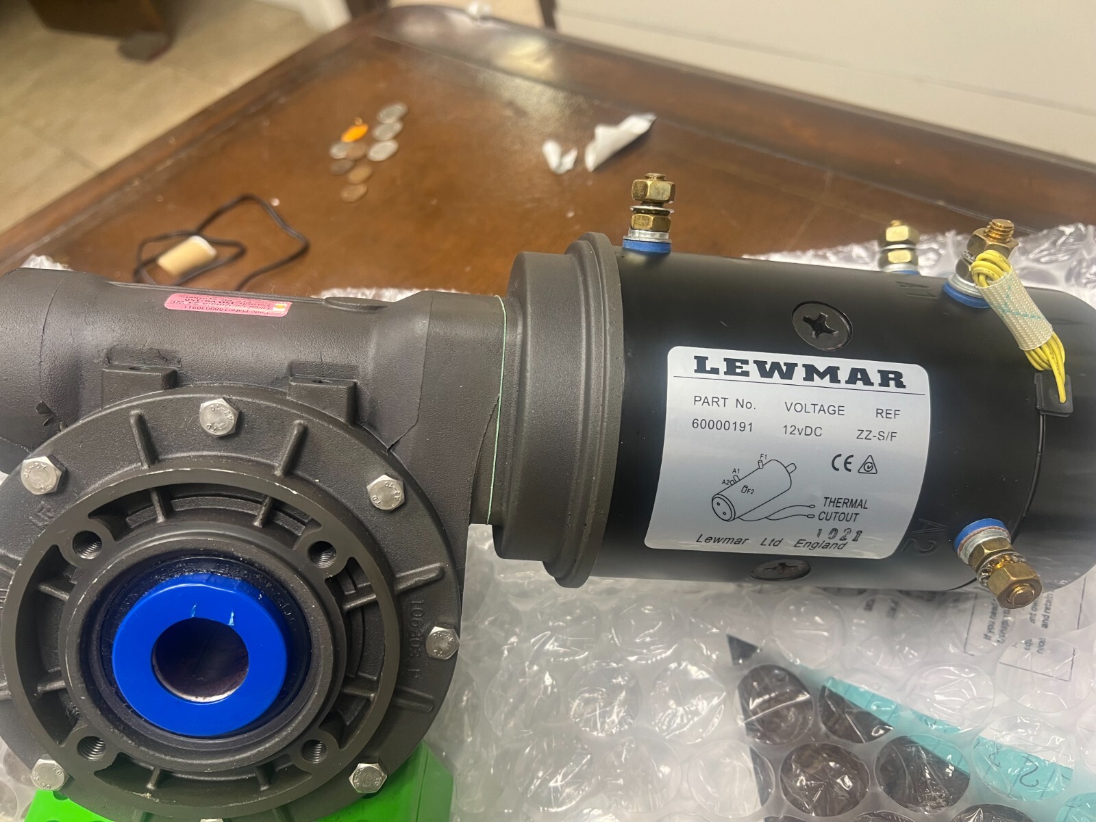 brand new LEWMAR V1 WINDLASS MOTOR GEARBOX ASSEMBLY eBay