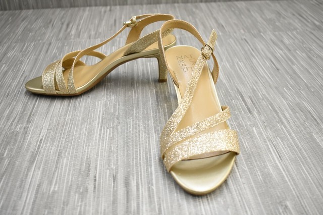 naturalizer gold