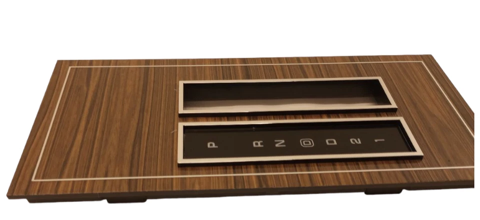 Placa de cambio superior de grano de cromo y teca Cutlass 442 Calais Supreme 1986-88 Foto 2 de 2