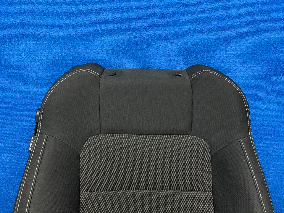 2015 - 2017 FORD MUSTANG FRONT RIGHT PASSENGER SEAT UPPER CUSHION OEM - Image 2 of 4