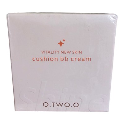 O.TWO.O  Cushion BB Cream In Shade 02 Natural 12.5g Shine Base Sealed