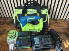 Viper Clip Cable Stapler Gun Pack with Tool Bag and Assorted Staples