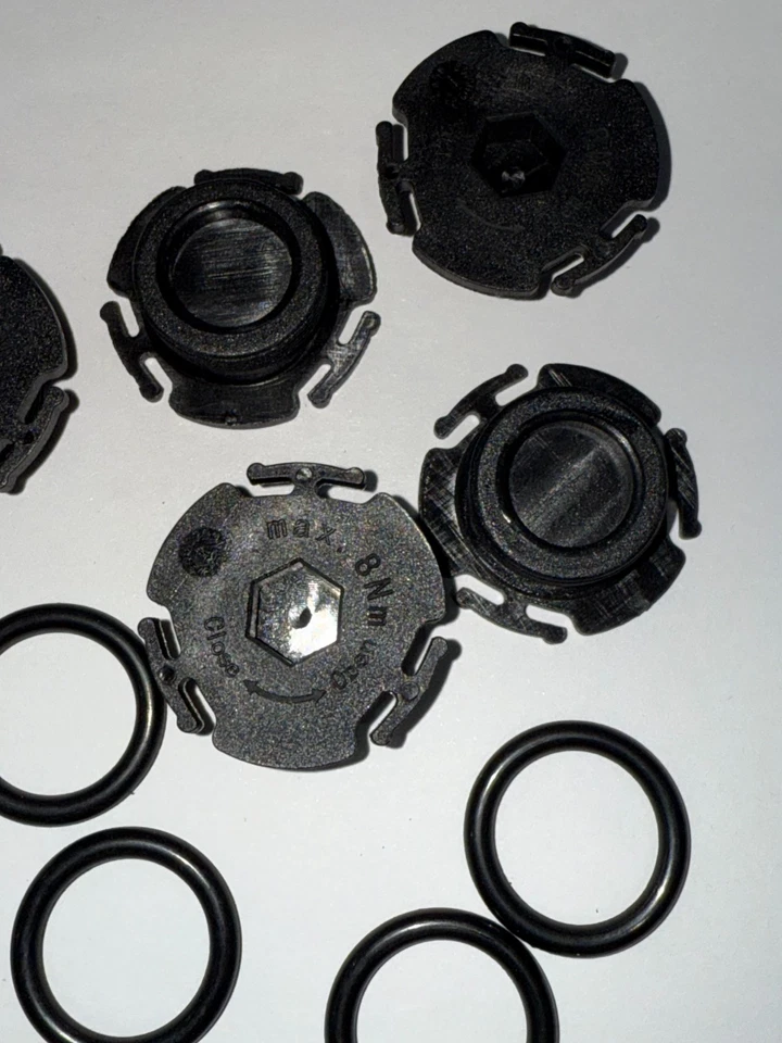 5x Tapón de drenaje del cárter de aceite del motor para BMW 328i 320i 428i 528i X1 Z4 228i 11137605018 Foto 3 de 4