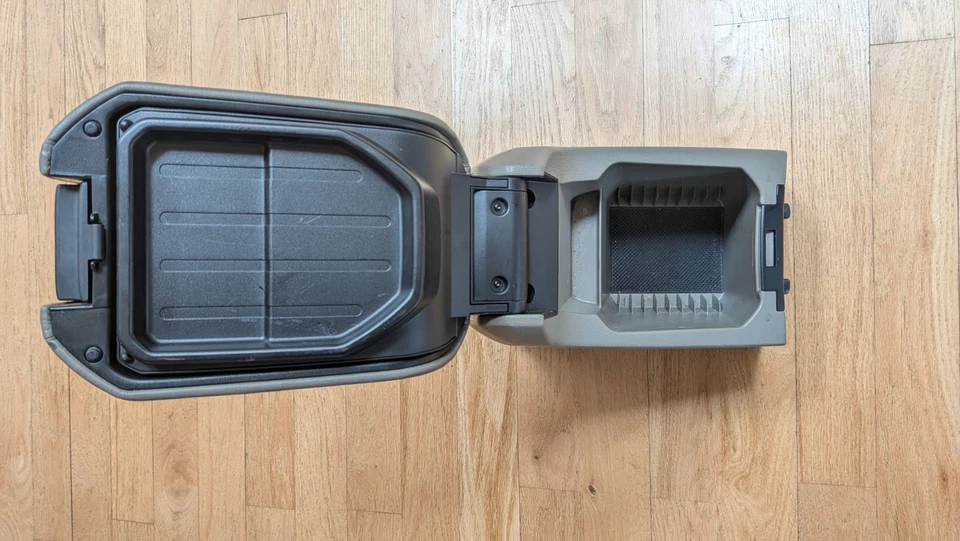 Caja bandeja reposabrazos consola central extraíble túnel Volvo XC90 2003-2014 OEM Foto 3 de 4