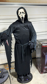Spirit Ghost Face 6 ft Life Size Halloween Animatronic Prop w/ Stand
