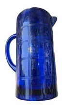 Polycarbonate Cobalt Blue Serving Pitcher & Lid 64 oz Mixrowave Dishwasher Safe