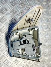 Feu arrière Mercedes 208